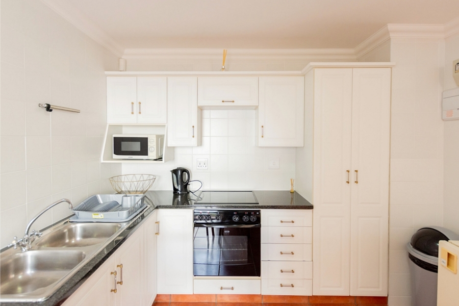 5 Bedroom Property for Sale in Waterfront Western Cape